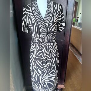 Black & Cream Abstract Midi Dress Size 10 | Smocked Waist Abstract Regal Office